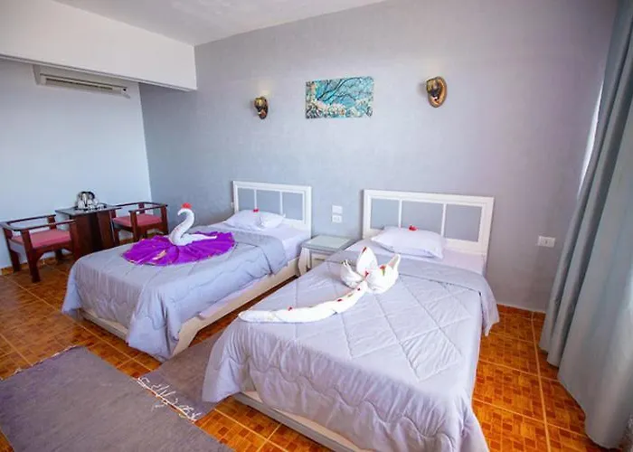 Golden Heights Szálloda 3*